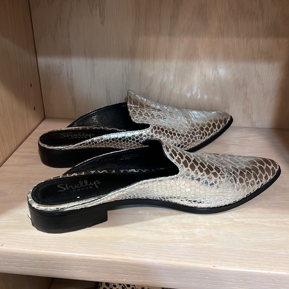 Silver snake embossed mules - Picture 3 of 5